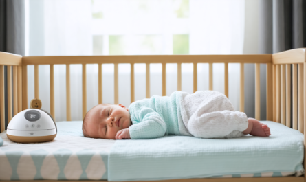 découvrez comment comprendre et optimiser le sommeil de votre nourrisson d'un mois grâce à des conseils pratiques sur ses rythmes et habitudes.